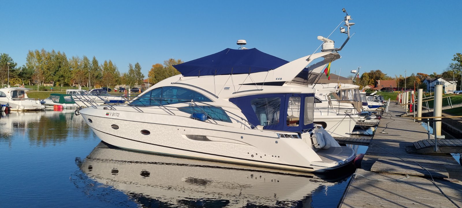 Galeon 440 Fly .  2006
