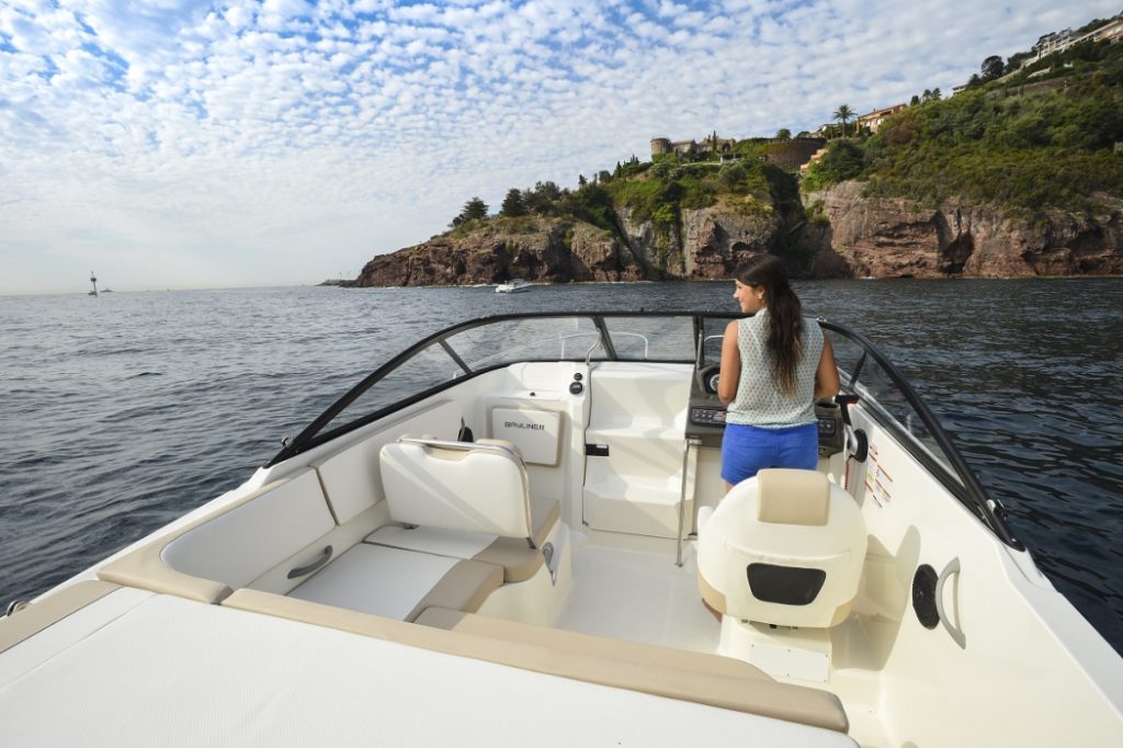 Bayliner VR5CU