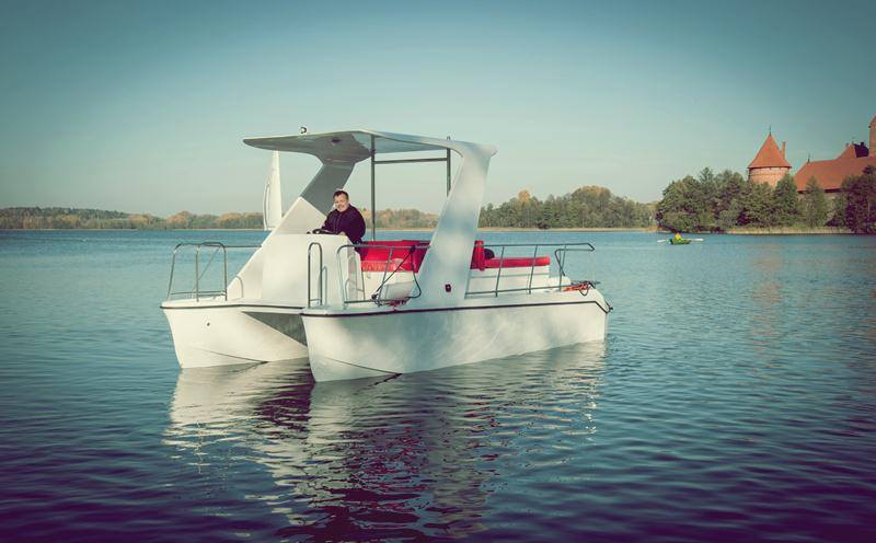 Pontoon boat manufacturing