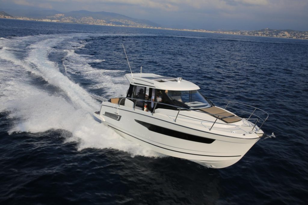 Merry Fisher 895