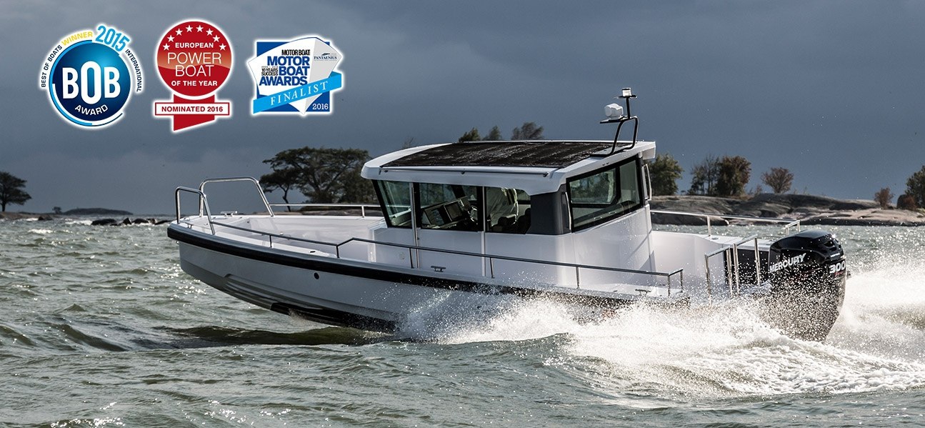 Axopar 28 Cabin