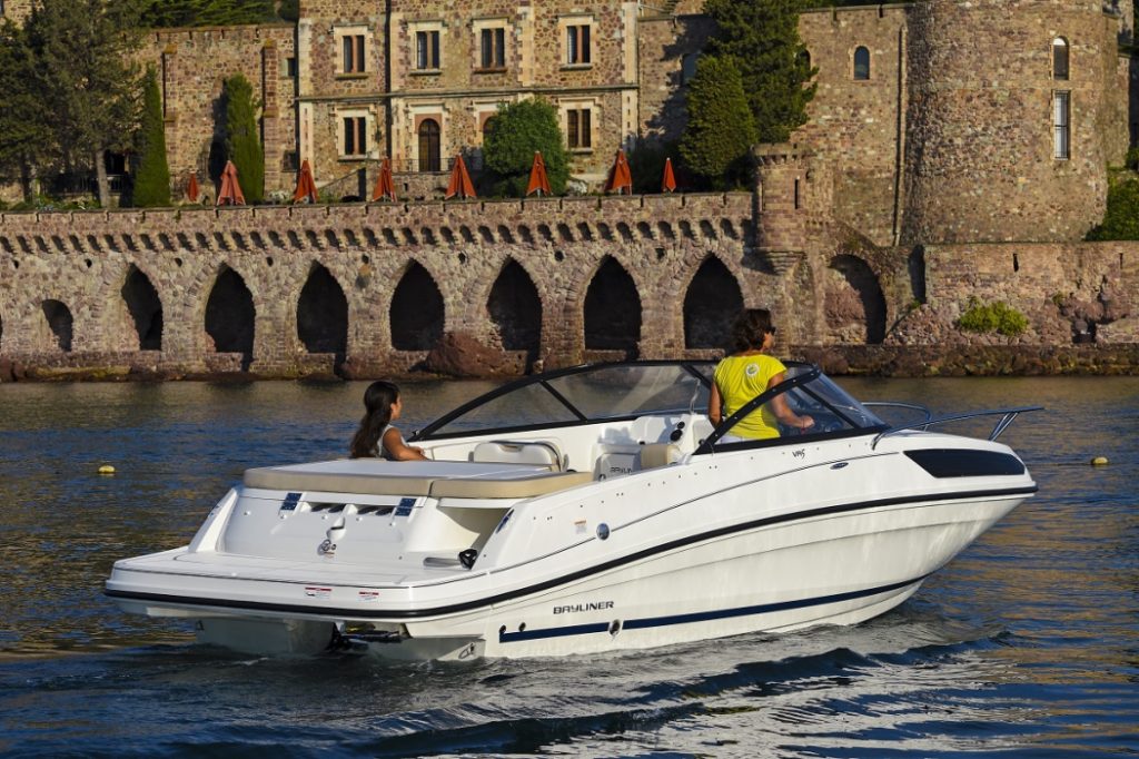 Bayliner VR5CU