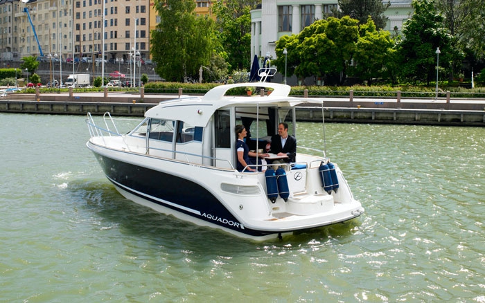 Aquador 28C 2009