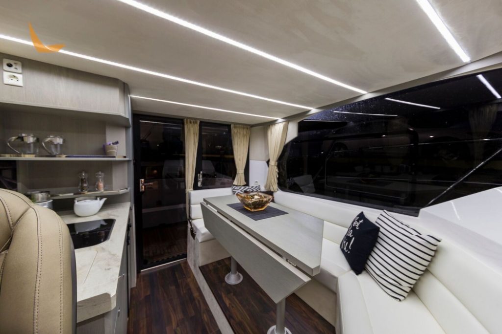 Galeon 360 Fly