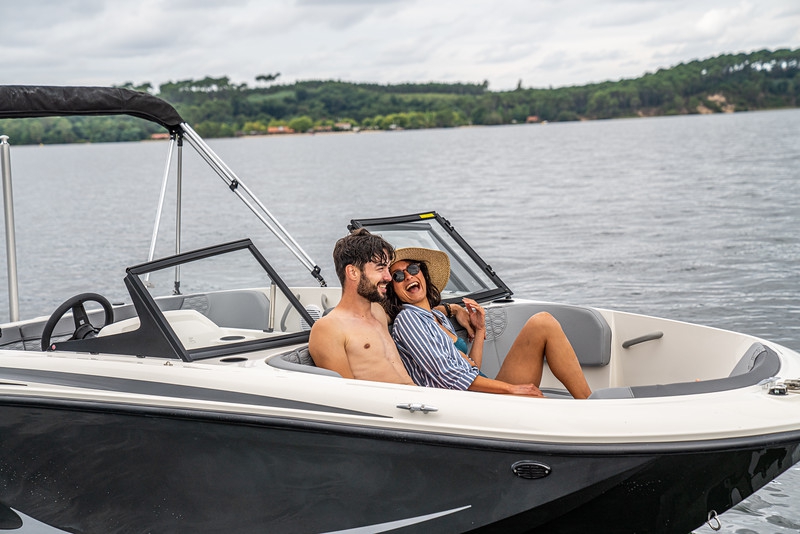 Bayliner M17