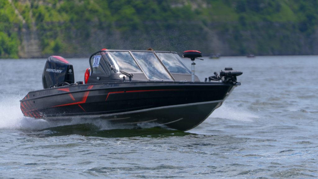 FINVAL 595 FishPro DC