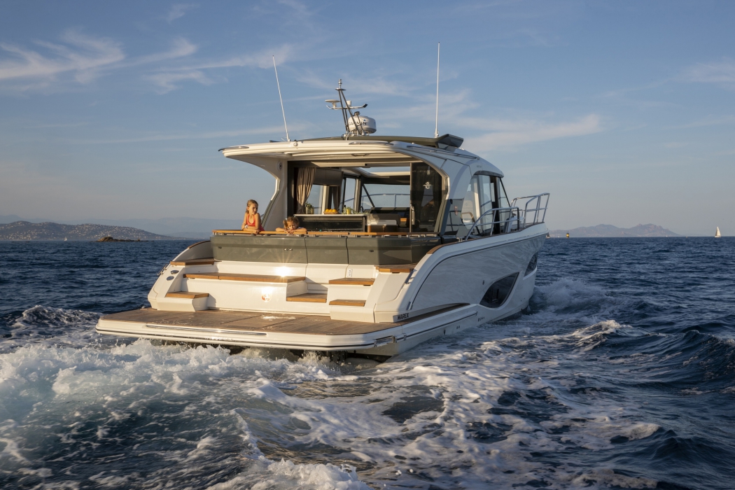 MAREX 440 Gourmet Cruiser 2
