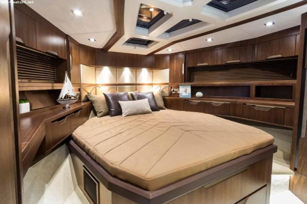 Galeon 510 Skydeck