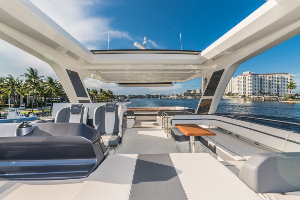 Galeon 680 FLY