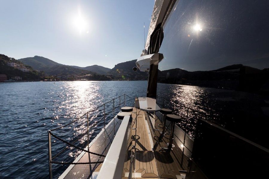 Galeon 650 SKY