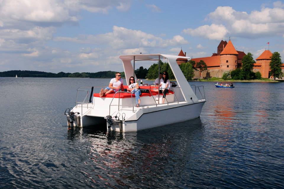 Pontoon boat manufacturing