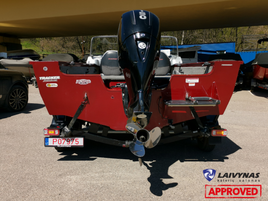 Tracker Targa V18 Combo