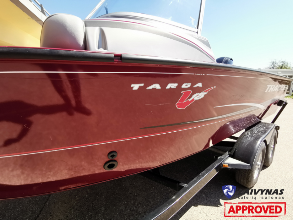 Tracker Targa V18 Combo