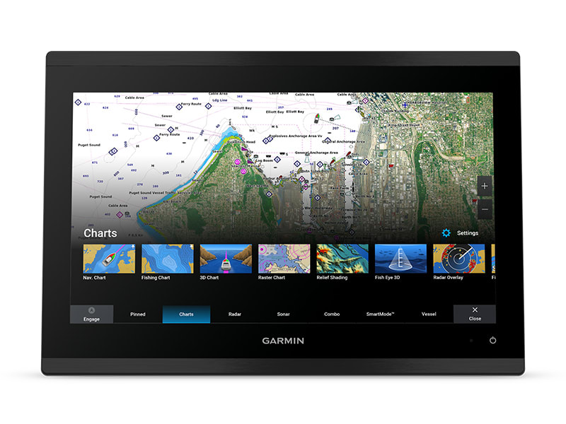 TOP-QUALITY CHARTPLOTTER