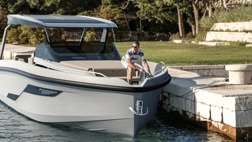 Rand Escape 44